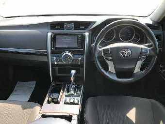 TOYOTA MARK X 2017 Image 5