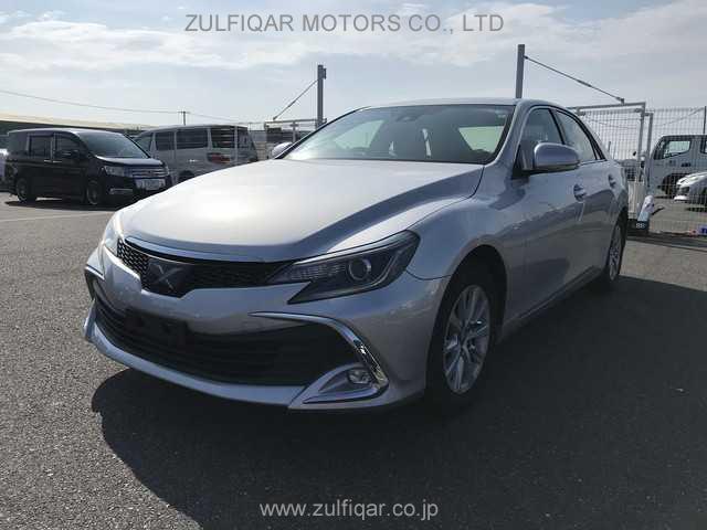 TOYOTA MARK X 2017 Image 2