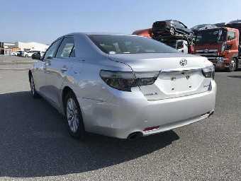 TOYOTA MARK X 2017 Image 9