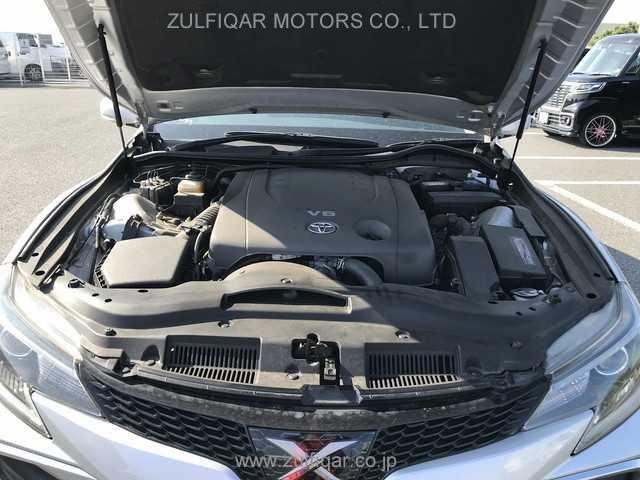 TOYOTA MARK X 2017 Image 24