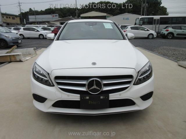 MERCEDES BENZ C CLASS 2018 Image 2