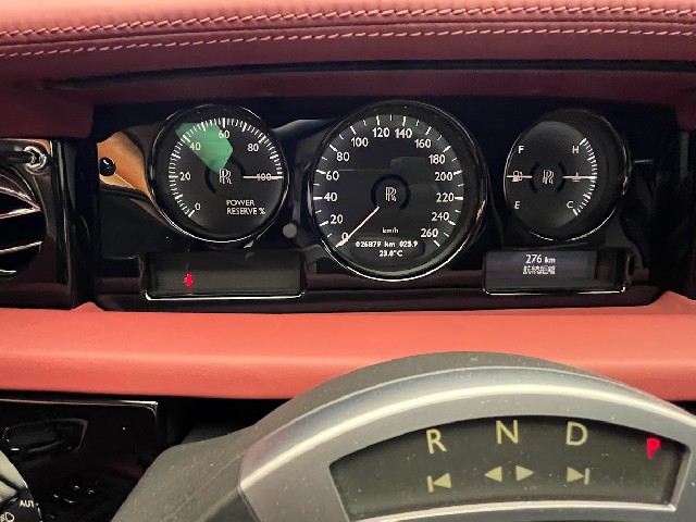 ROLLS ROYCE PHANTOM 2015 Image 37