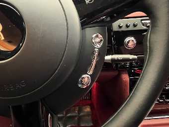 ROLLS ROYCE PHANTOM 2015 Image 44