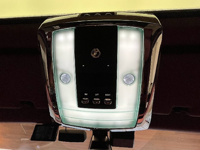 ROLLS ROYCE PHANTOM 2015 Image 53