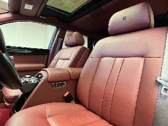 ROLLS ROYCE PHANTOM 2015 Image 49