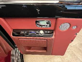 ROLLS ROYCE PHANTOM 2015 Image 55