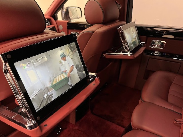 ROLLS ROYCE PHANTOM 2015 Image 71