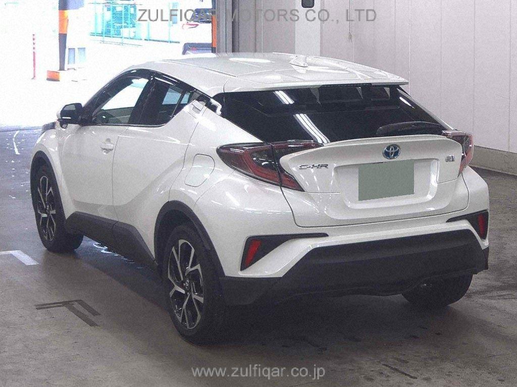 TOYOTA C-HR 2017 Image 2