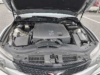 TOYOTA MARK X 2017 Image 17