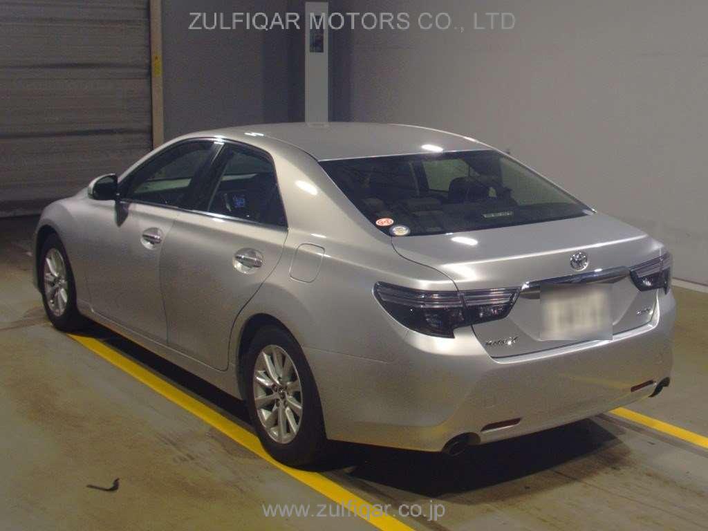 TOYOTA MARK X 2017 Image 4