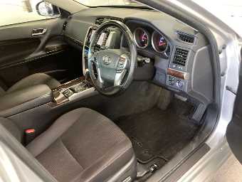 TOYOTA MARK X 2017 Image 5