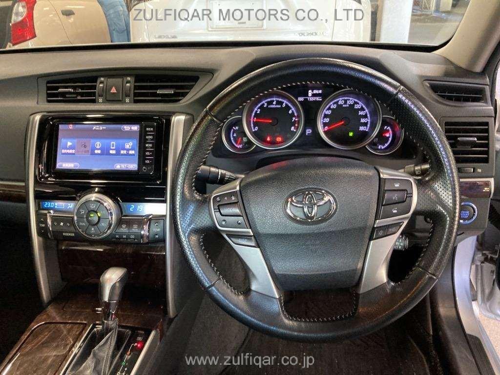 TOYOTA MARK X 2017 Image 6