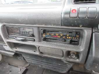 ISUZU ELF DUMP TRUCK 2001 Image 22