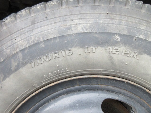 ISUZU ELF DUMP TRUCK 2001 Image 31