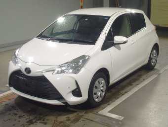 TOYOTA VITZ 2018 Image 1