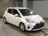 TOYOTA VITZ 2017 Image 3