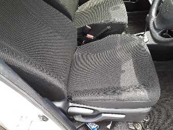 TOYOTA VITZ 2018 Image 8