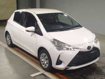 TOYOTA VITZ 2018 Image 3