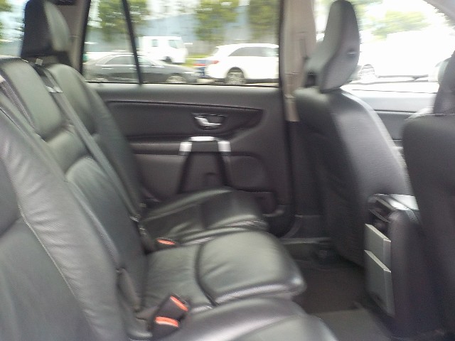 VOLVO XC90 2015 Image 24