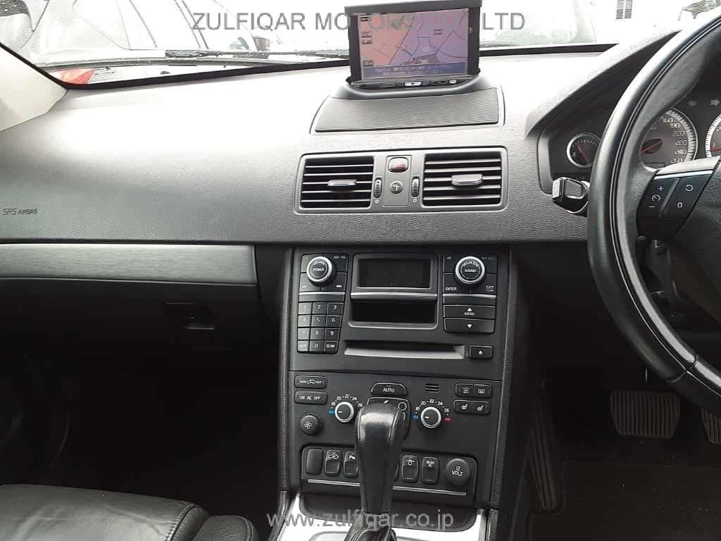 VOLVO XC90 2015 Image 9