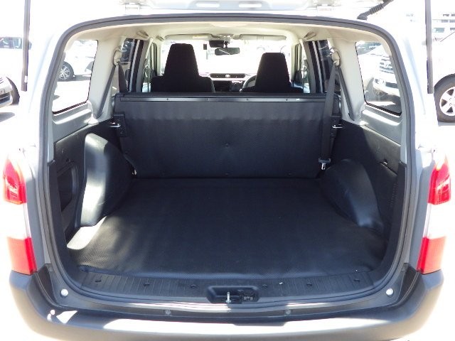 TOYOTA PROBOX 2018 Image 27