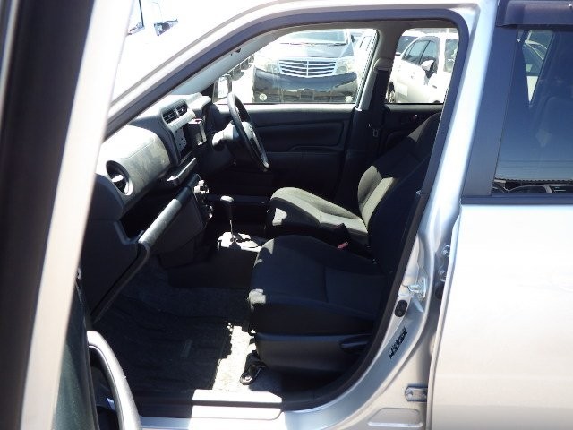 TOYOTA PROBOX 2018 Image 24