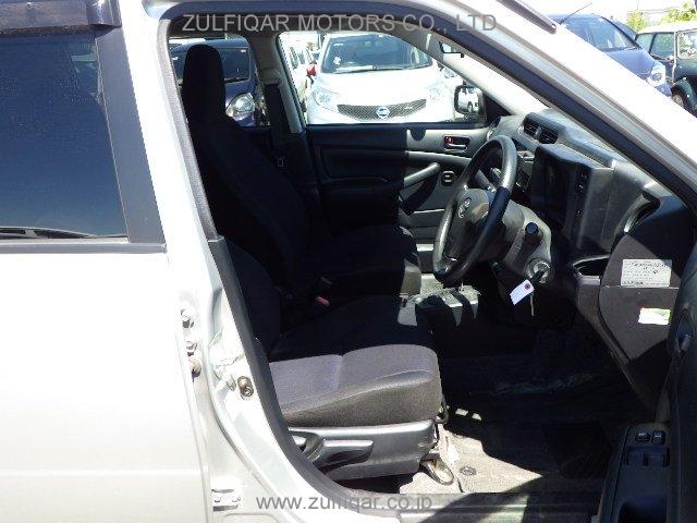 TOYOTA PROBOX 2018 Image 8