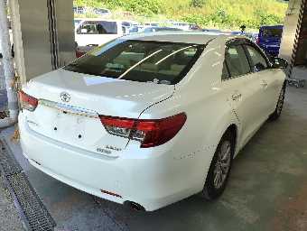 TOYOTA MARK X 2012 Image 4