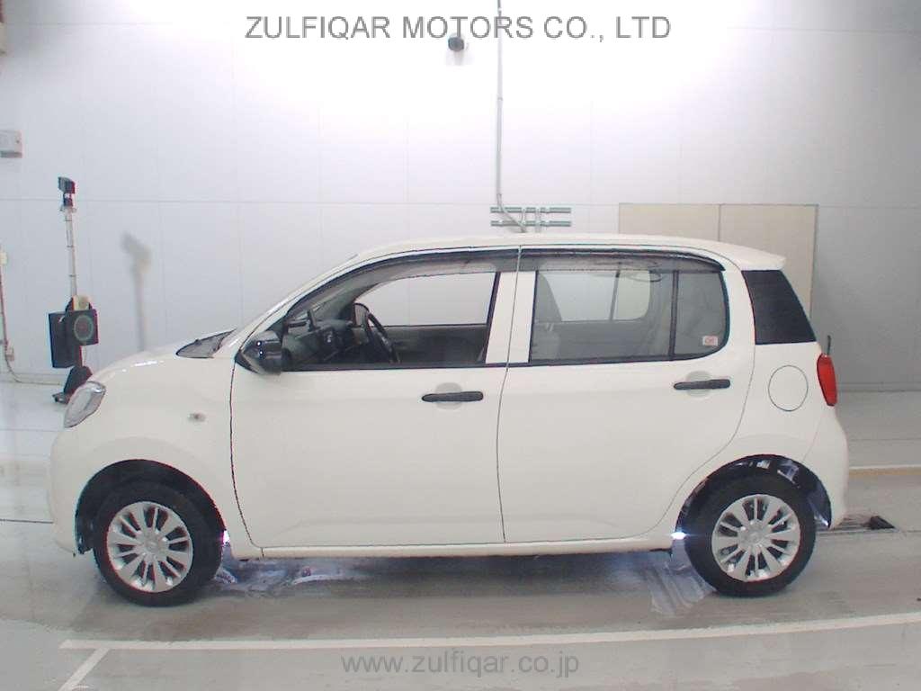 TOYOTA PASSO 2018 Image 4