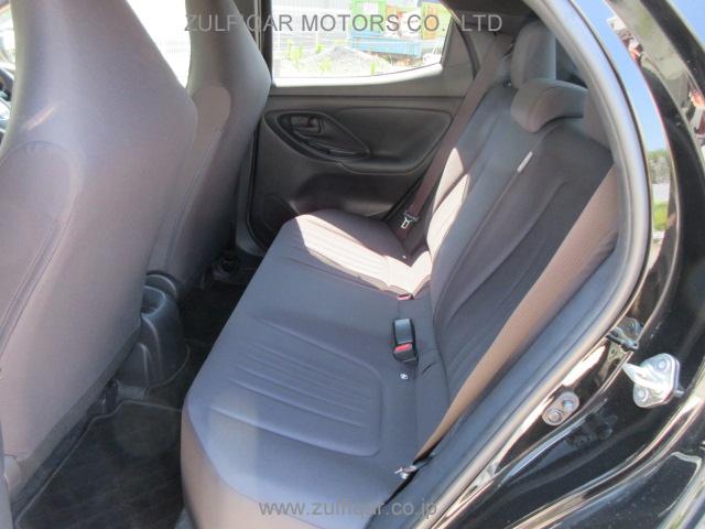 TOYOTA YARIS 2020 Image 11