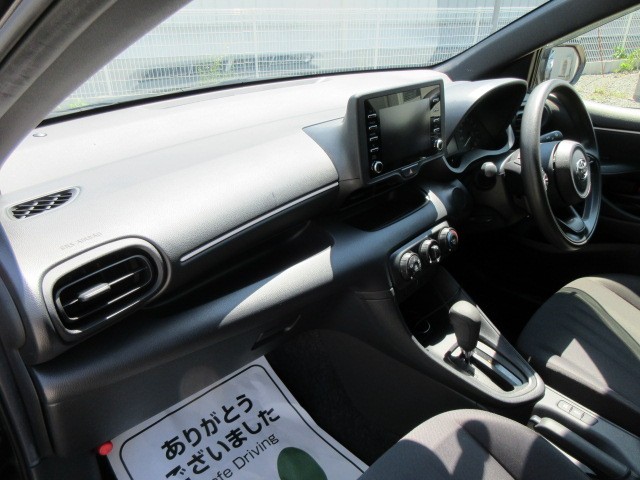 TOYOTA YARIS 2020 Image 19