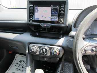 TOYOTA YARIS 2020 Image 14