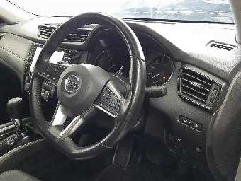 NISSAN X-TRAIL 2018 Image 7