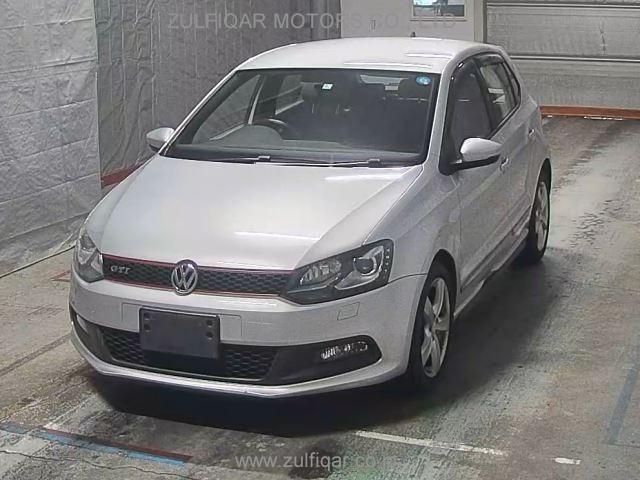 VOLKSWAGEN POLO 2012 Image 1