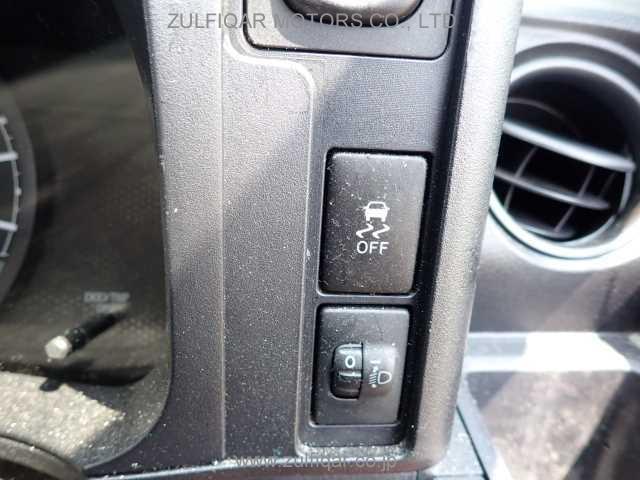 TOYOTA PROBOX 2018 Image 9