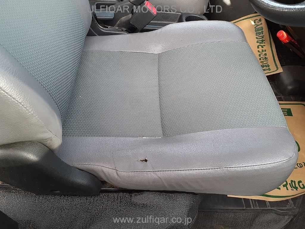 TOYOTA LITEACE 2017 Image 8