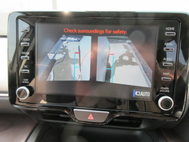 TOYOTA YARIS CROSS 2022 Image 24