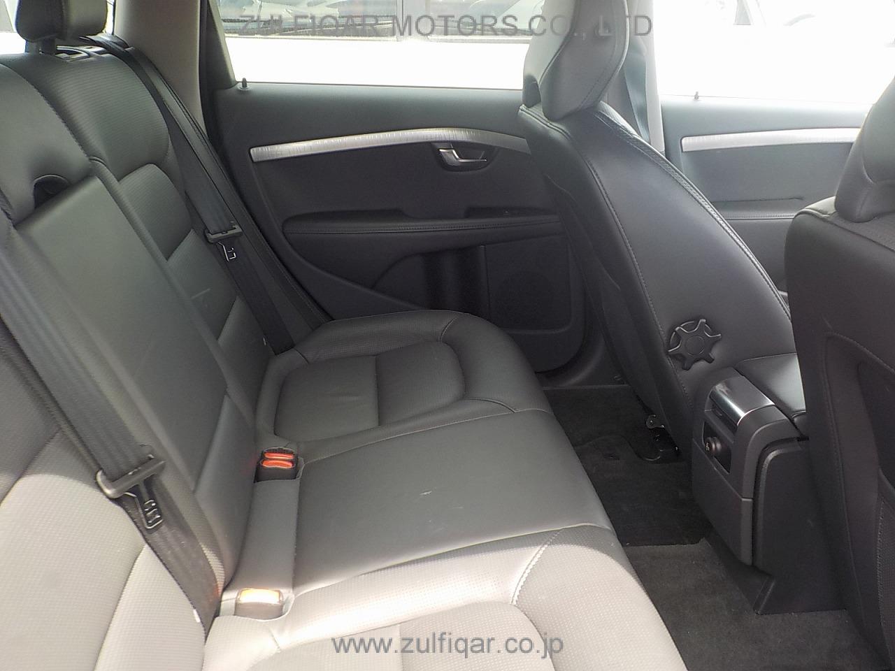 VOLVO XC70 2013 Image 19