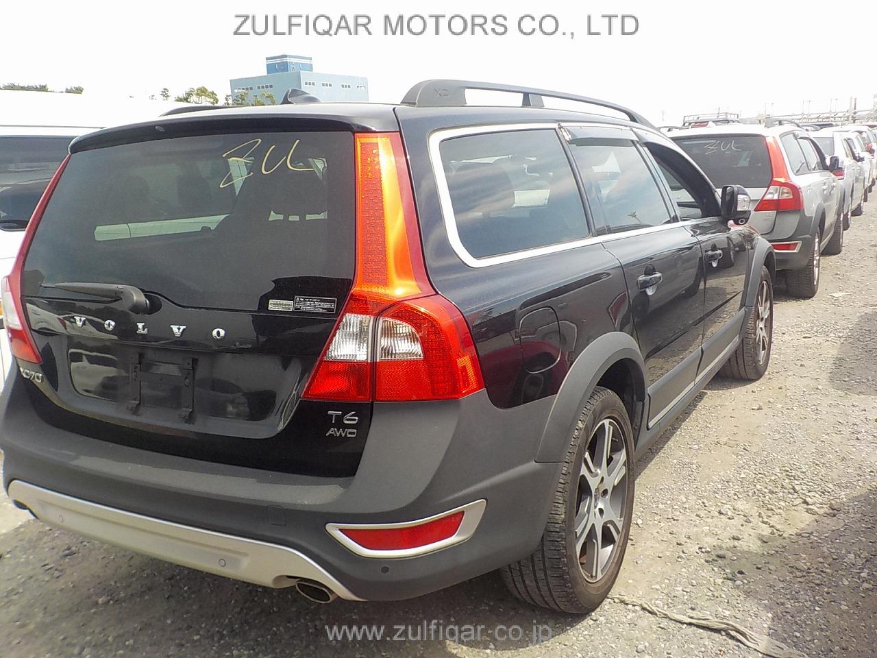 VOLVO XC70 2013 Image 24