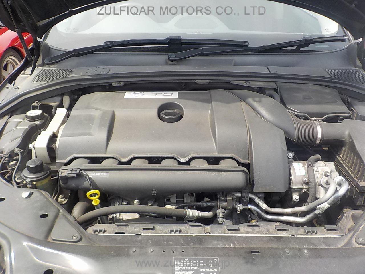 VOLVO XC70 2013 Image 26