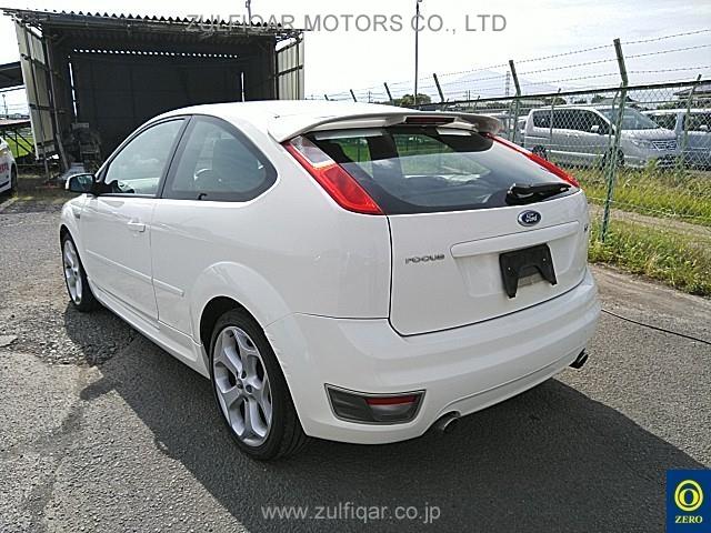 FORD FOCUS 2006 Image 2