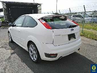 FORD FOCUS 2006 Image 2
