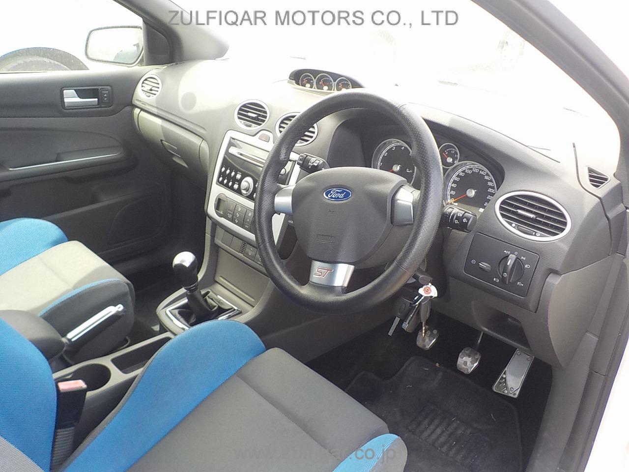 FORD FOCUS 2006 Image 22