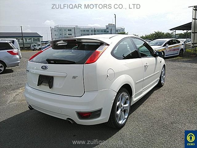 FORD FOCUS 2006 Image 4