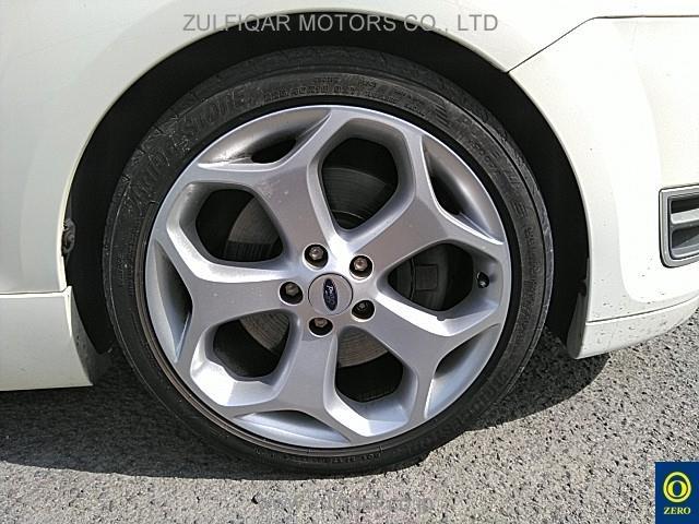 FORD FOCUS 2006 Image 10