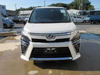 TOYOTA VOXY 2020 Image 2
