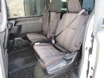 TOYOTA VOXY 2020 Image 11