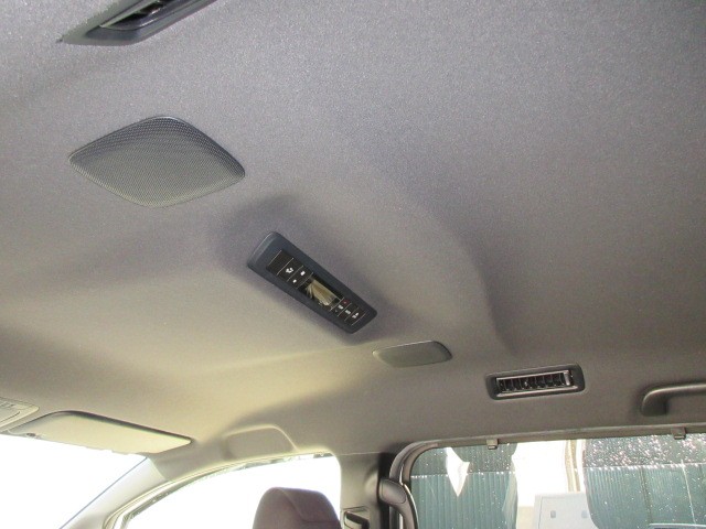 TOYOTA VOXY 2020 Image 19