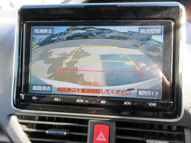 TOYOTA VOXY 2020 Image 23