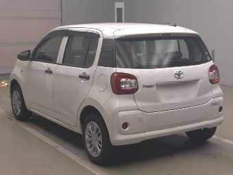 TOYOTA PASSO 2018 Image 4